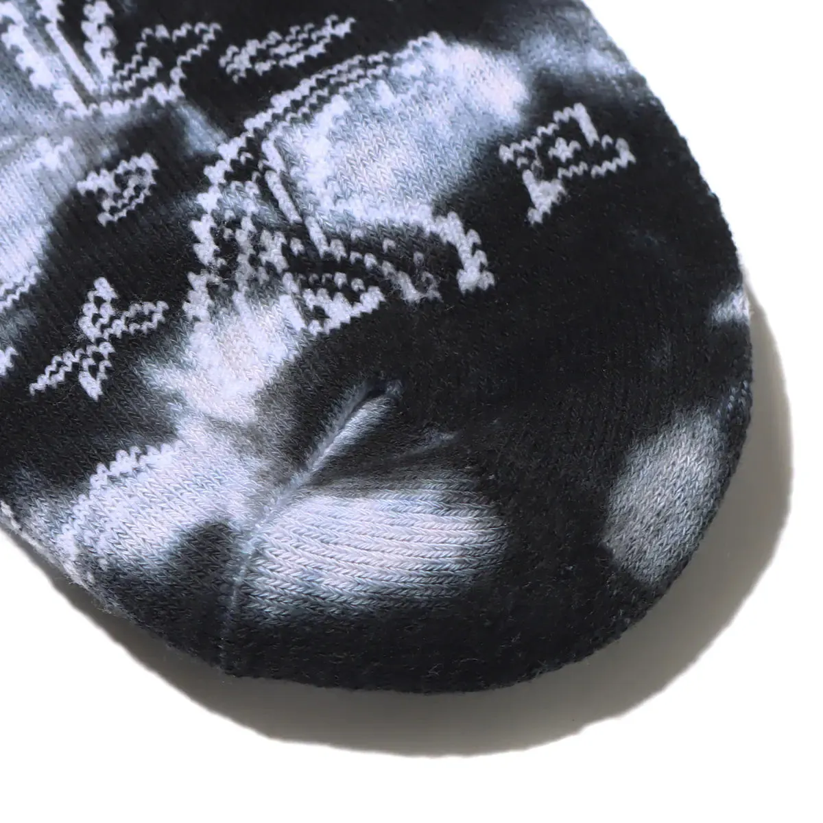 ATMOS TIE DYE PAISLEY SOCKS