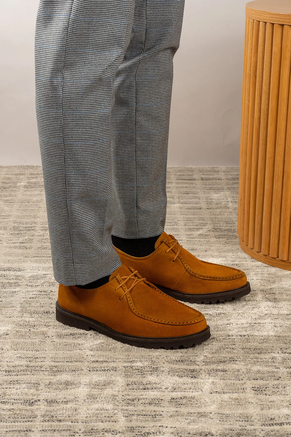 Joshua Suede Tobacco