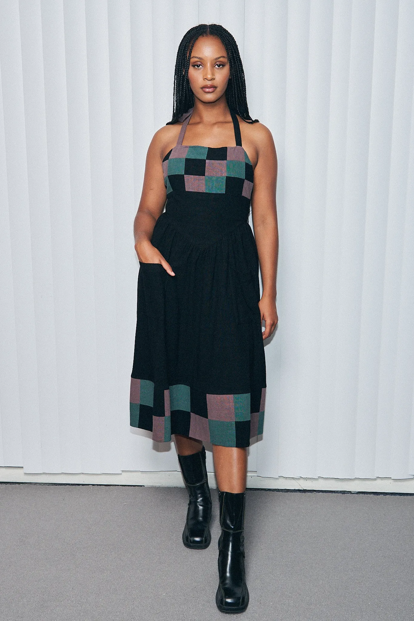 Mama Mia Linen Apron Dress Black/Green