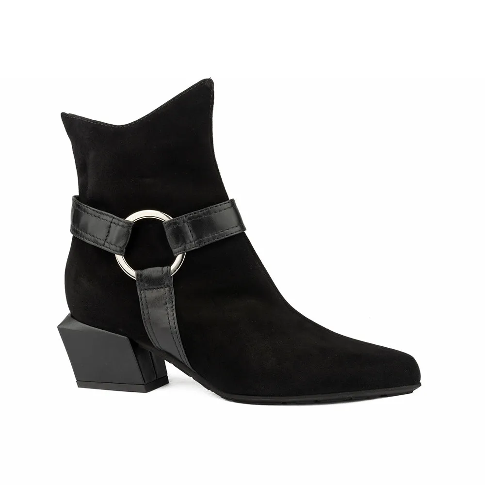 MAWILE BLACK SUEDE COMBO