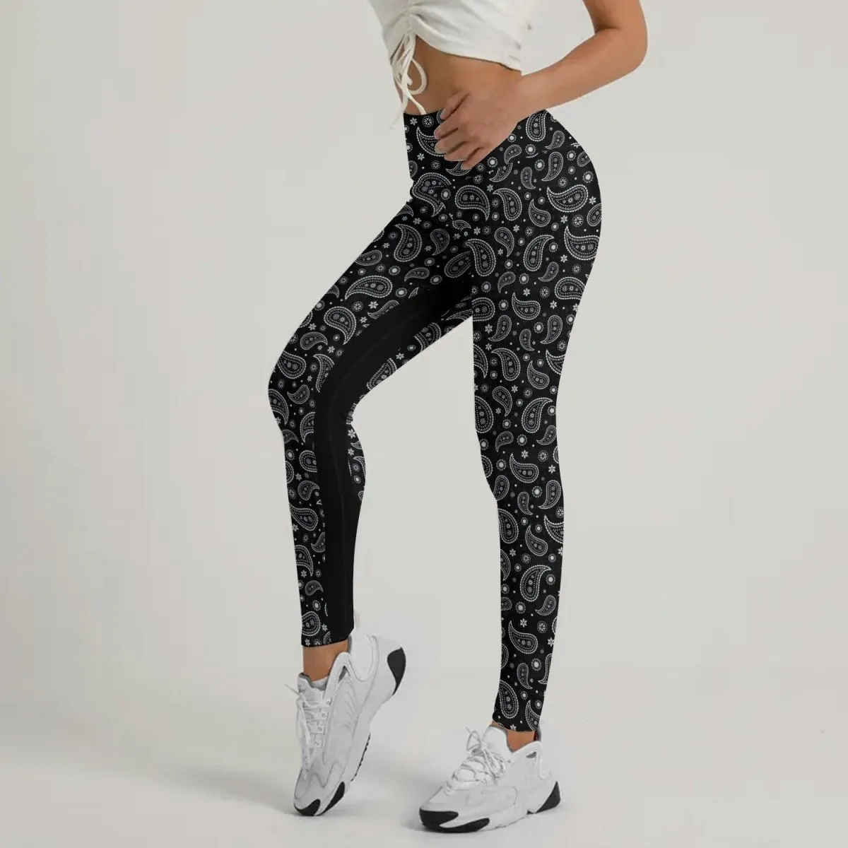 Mystic Paisley Leggings