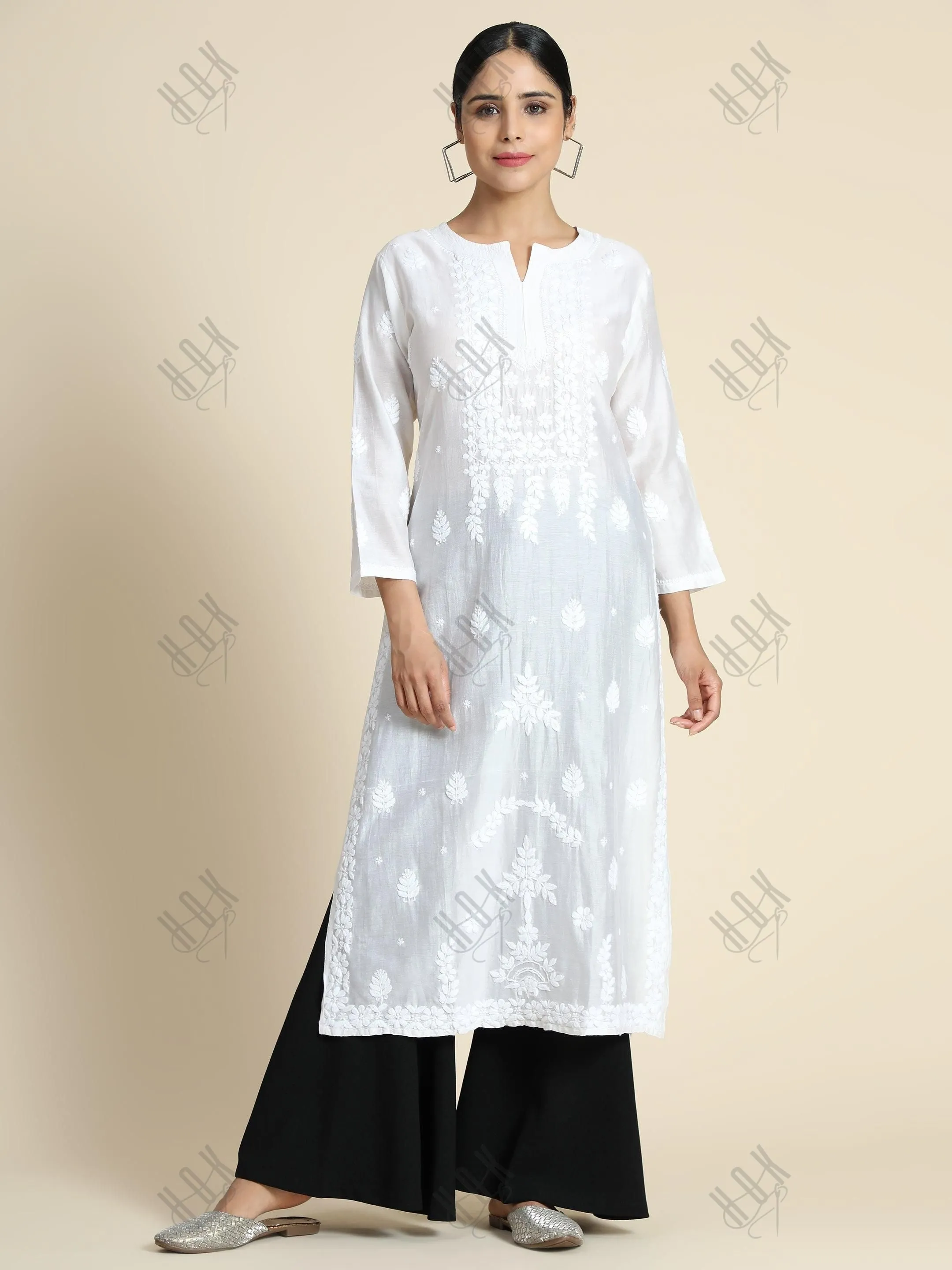 Ria Malhotra in Hand Embroidery Chikankari Long Kurti for Women In Chanderi Silk  White-6