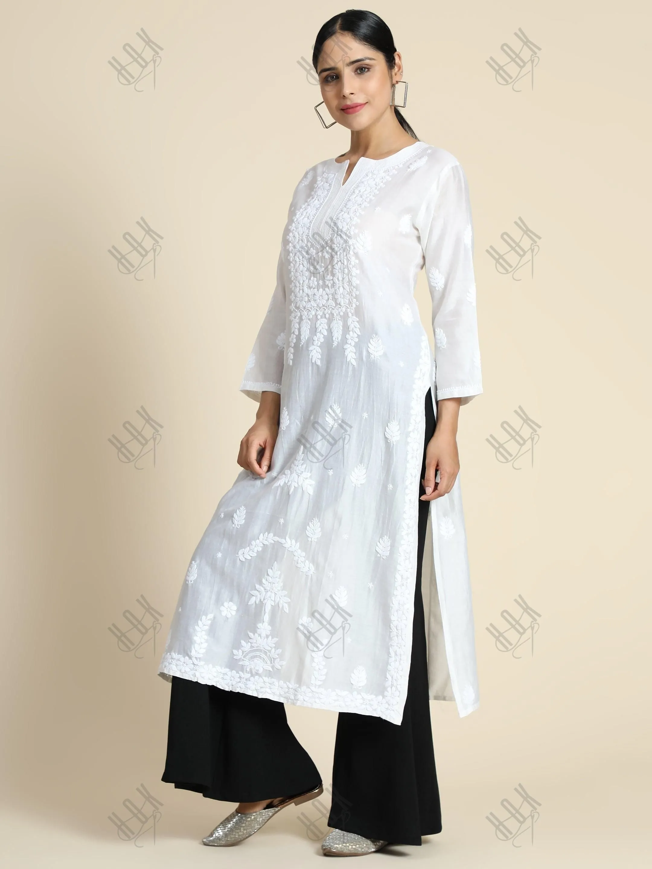 Ria Malhotra in Hand Embroidery Chikankari Long Kurti for Women In Chanderi Silk  White-6