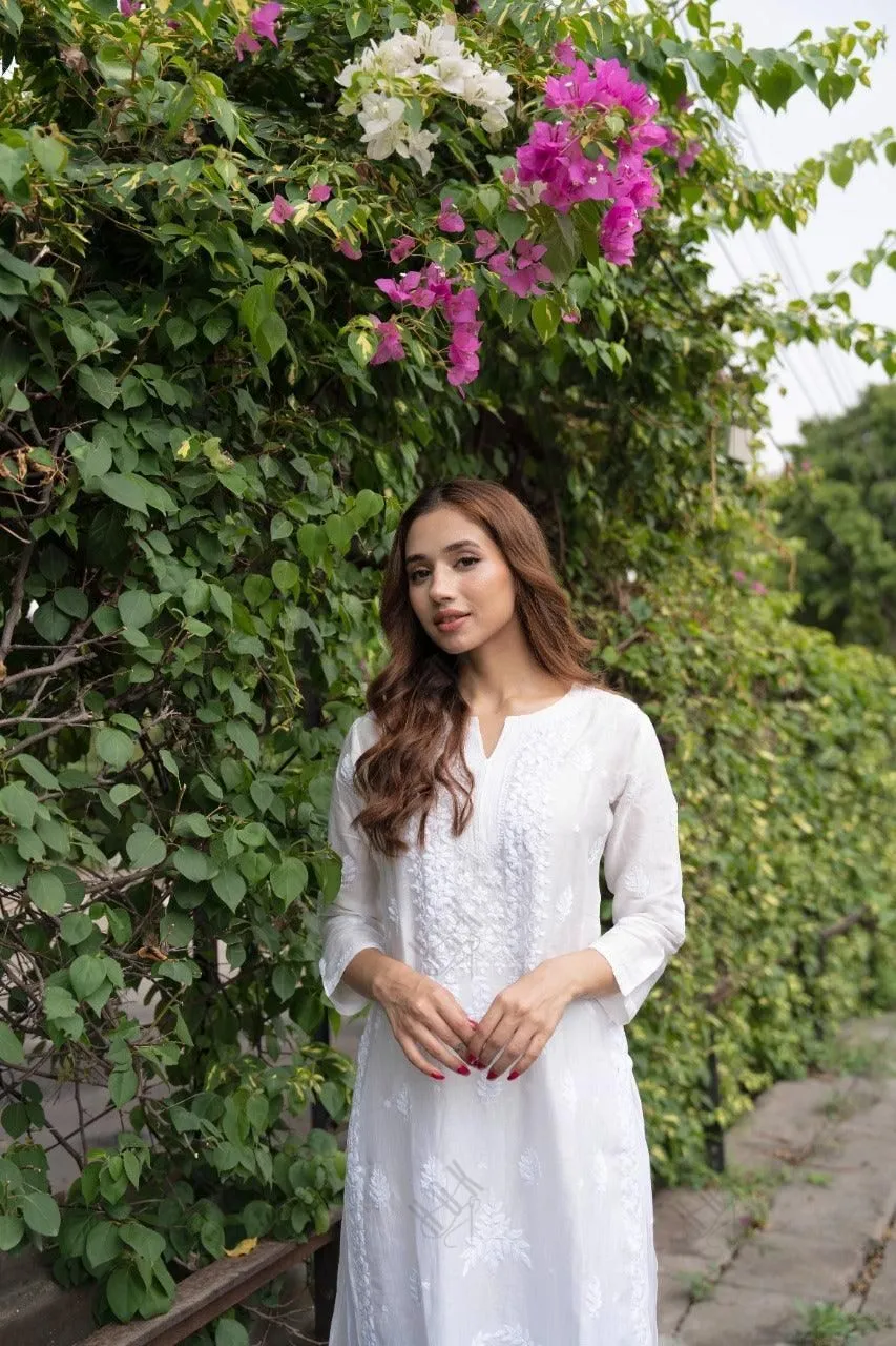 Ria Malhotra in Hand Embroidery Chikankari Long Kurti for Women In Chanderi Silk  White-6