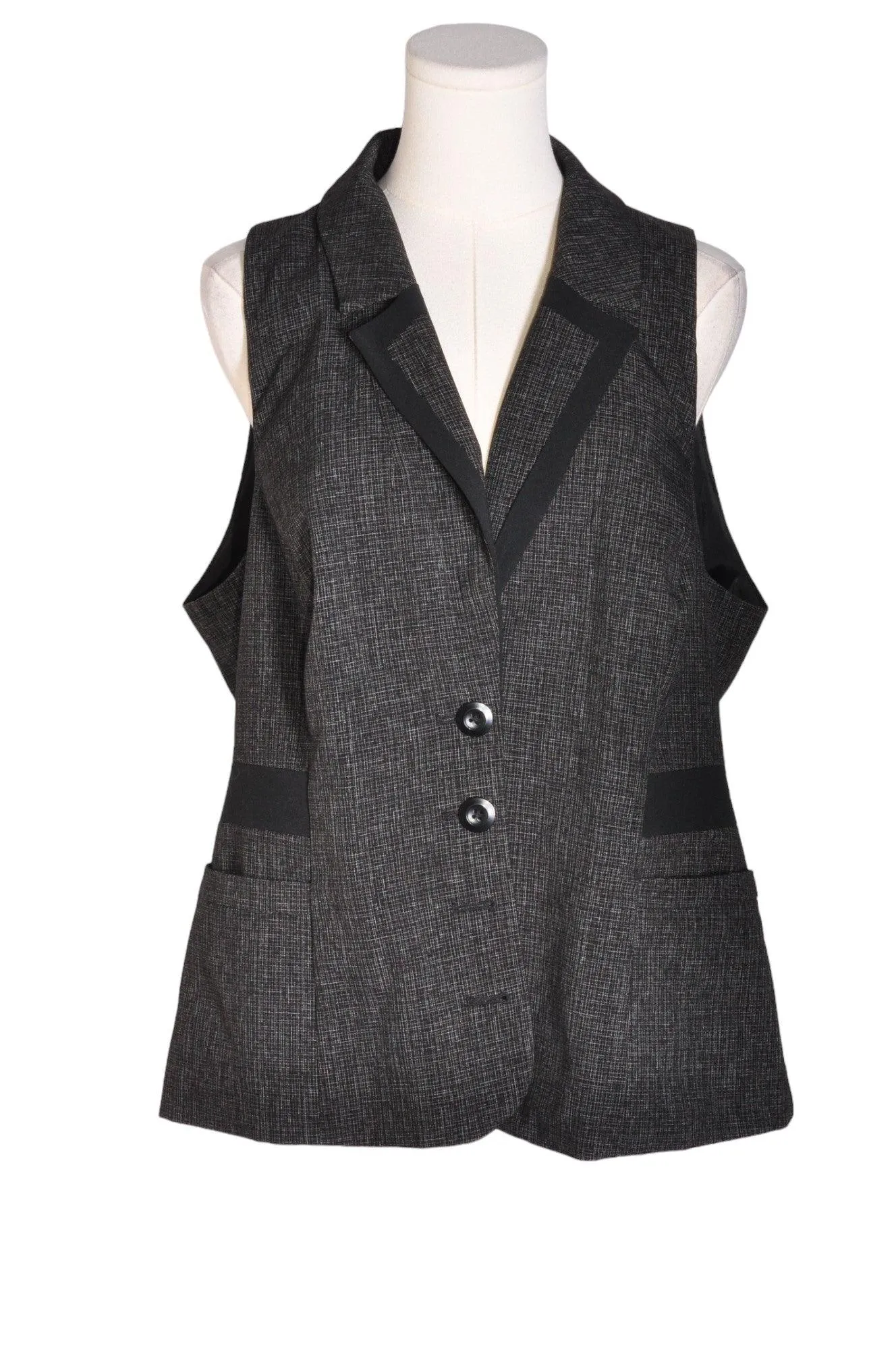RICKI'S Women Vests Regular fit in Black - 16