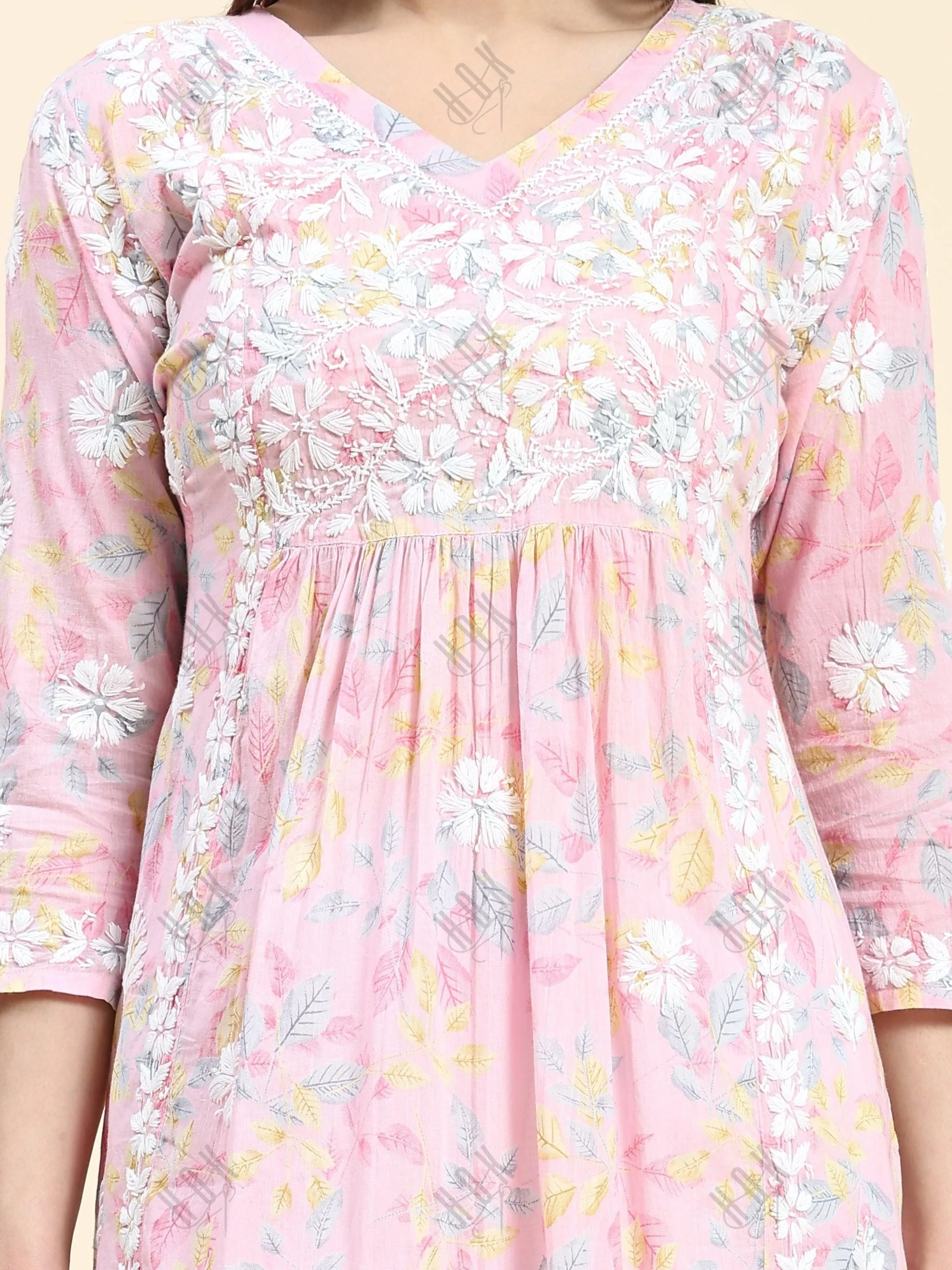 Samma Chikankari Long Kurta in Mul Cotton for Women- Baby Pink