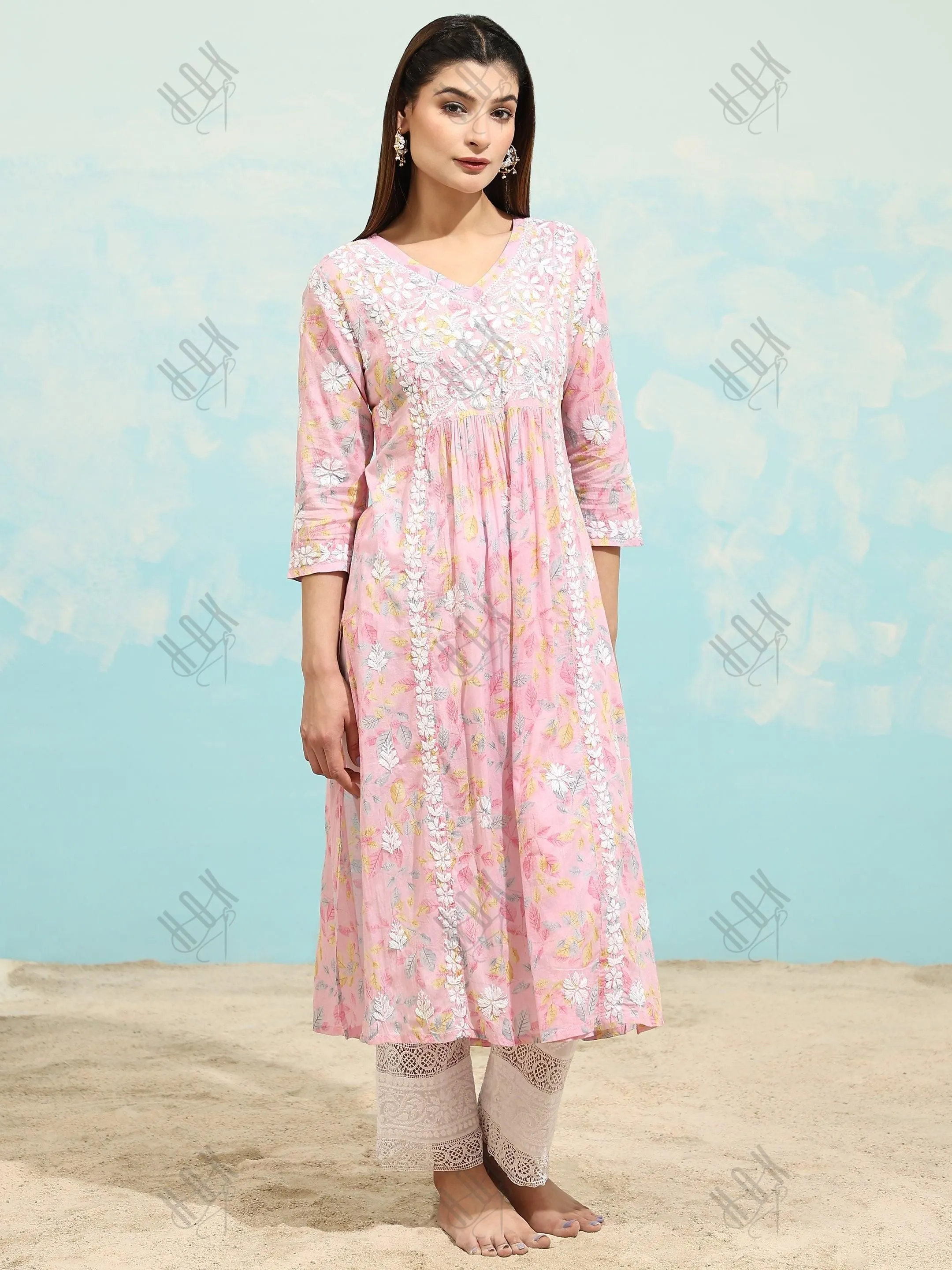 Samma Chikankari Long Kurta in Mul Cotton for Women- Baby Pink