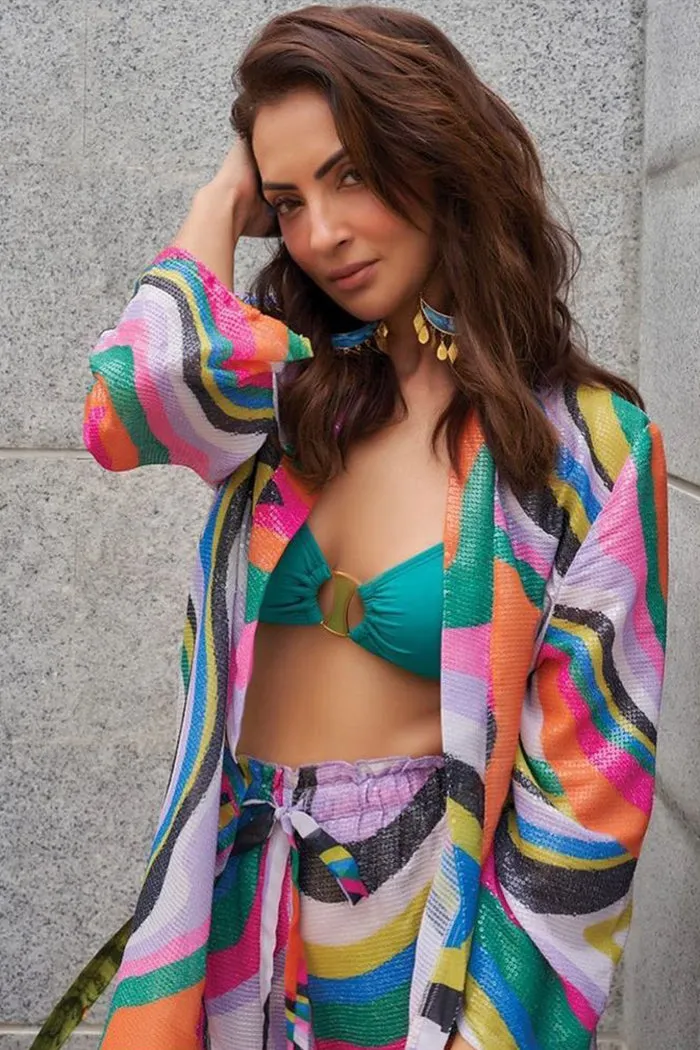 Seema Kiran Sajdeh in our  Optical wave Duster & Shorts