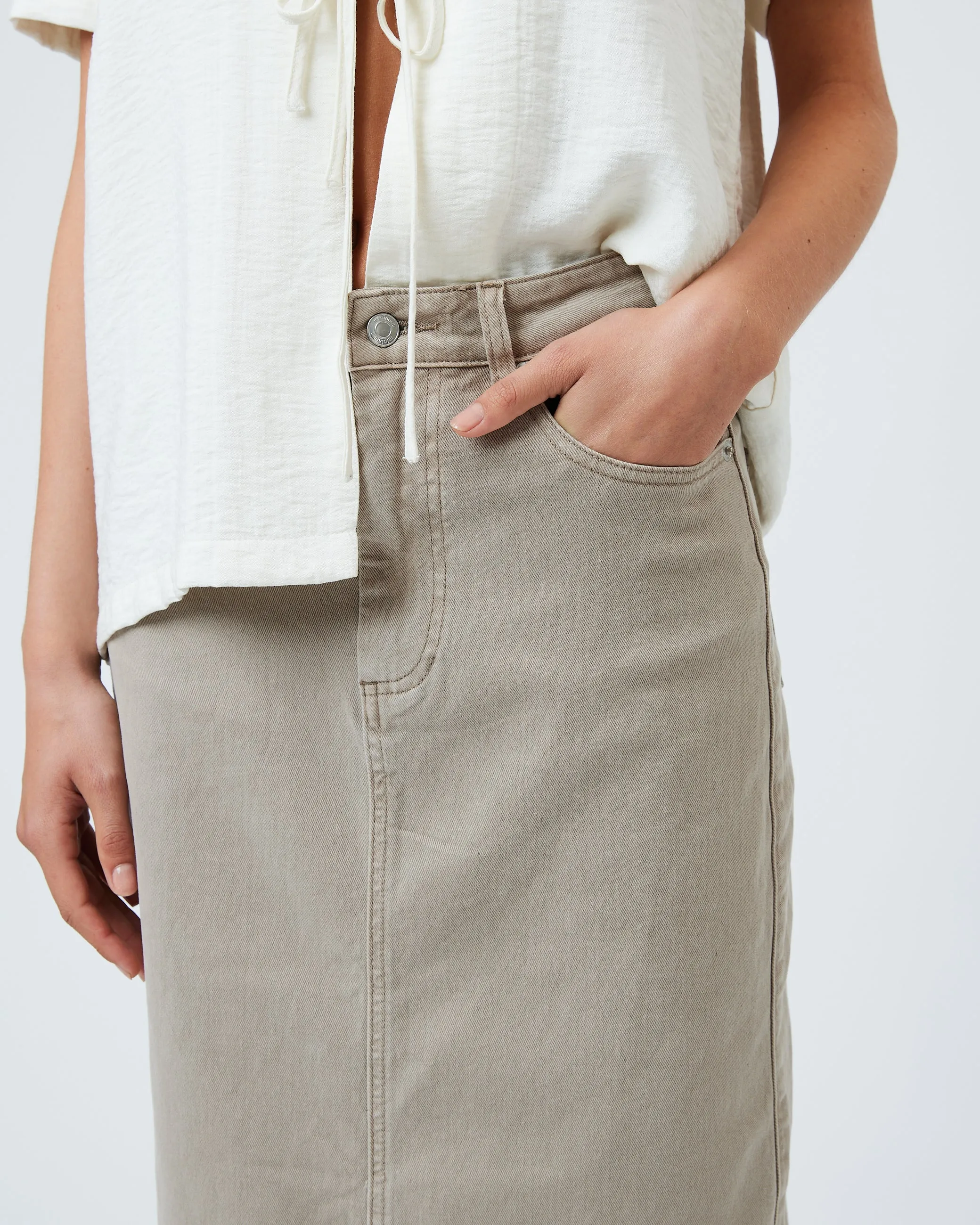 Siara 3633 Skirt - String