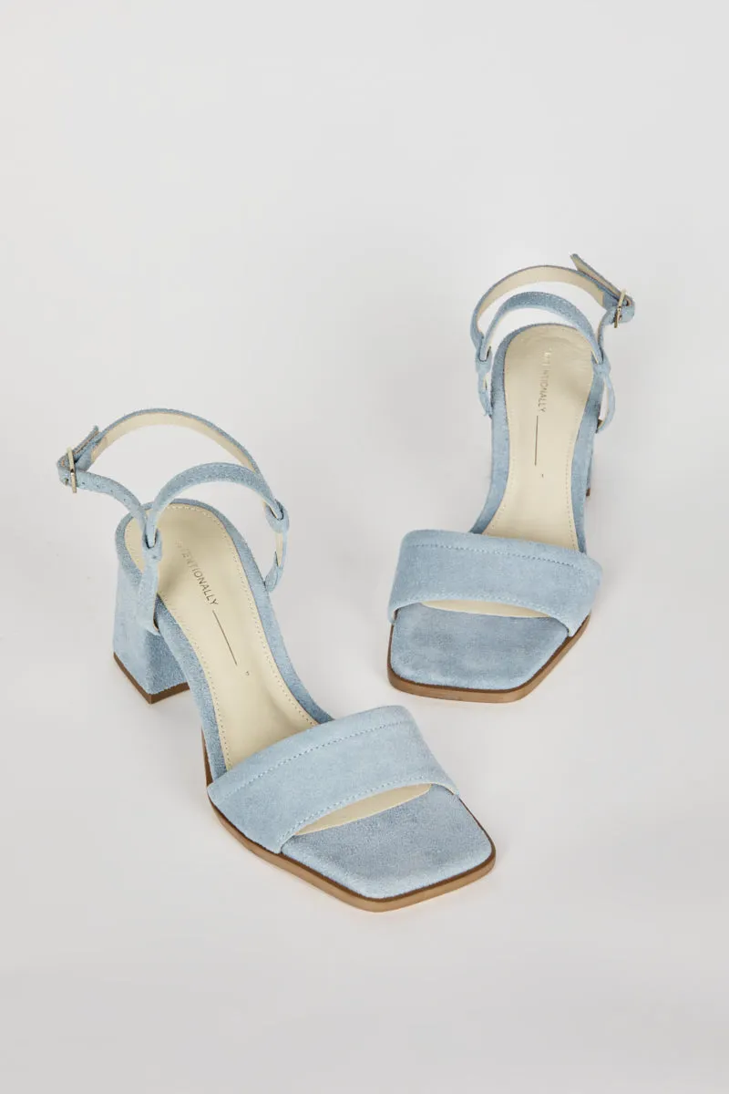 VALIDATED SUEDE HEEL