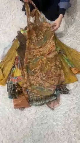 Y2k Italian Bale GoldenBrownShaded Blouses Mix - 17 Pcs